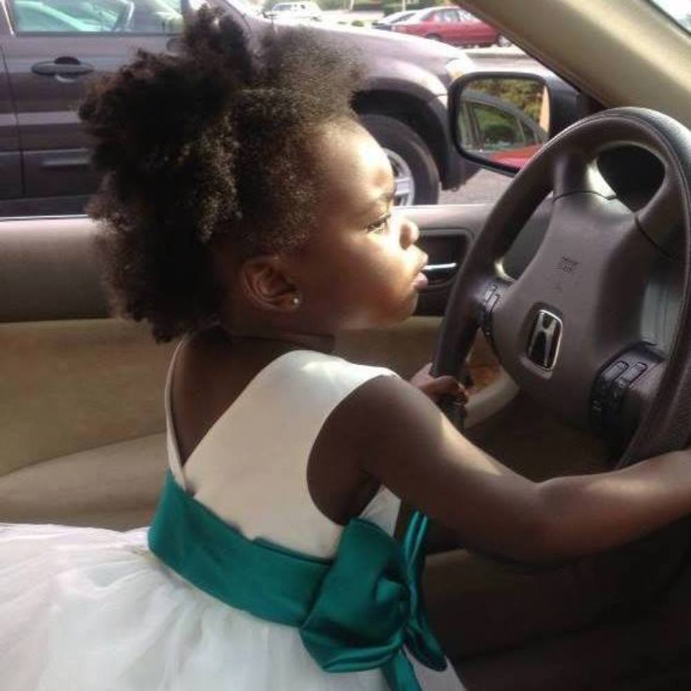 Meet your Posher, Lucky